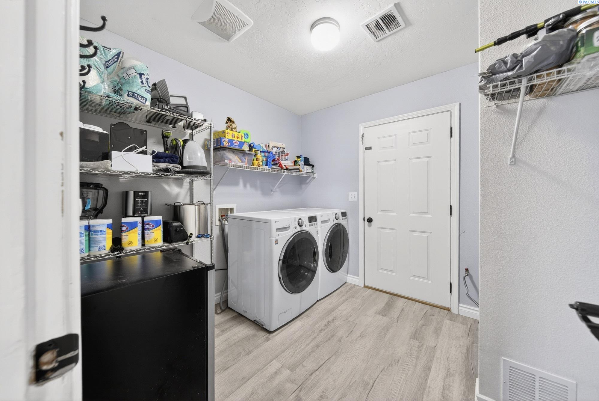 8117 Kootenay Ct