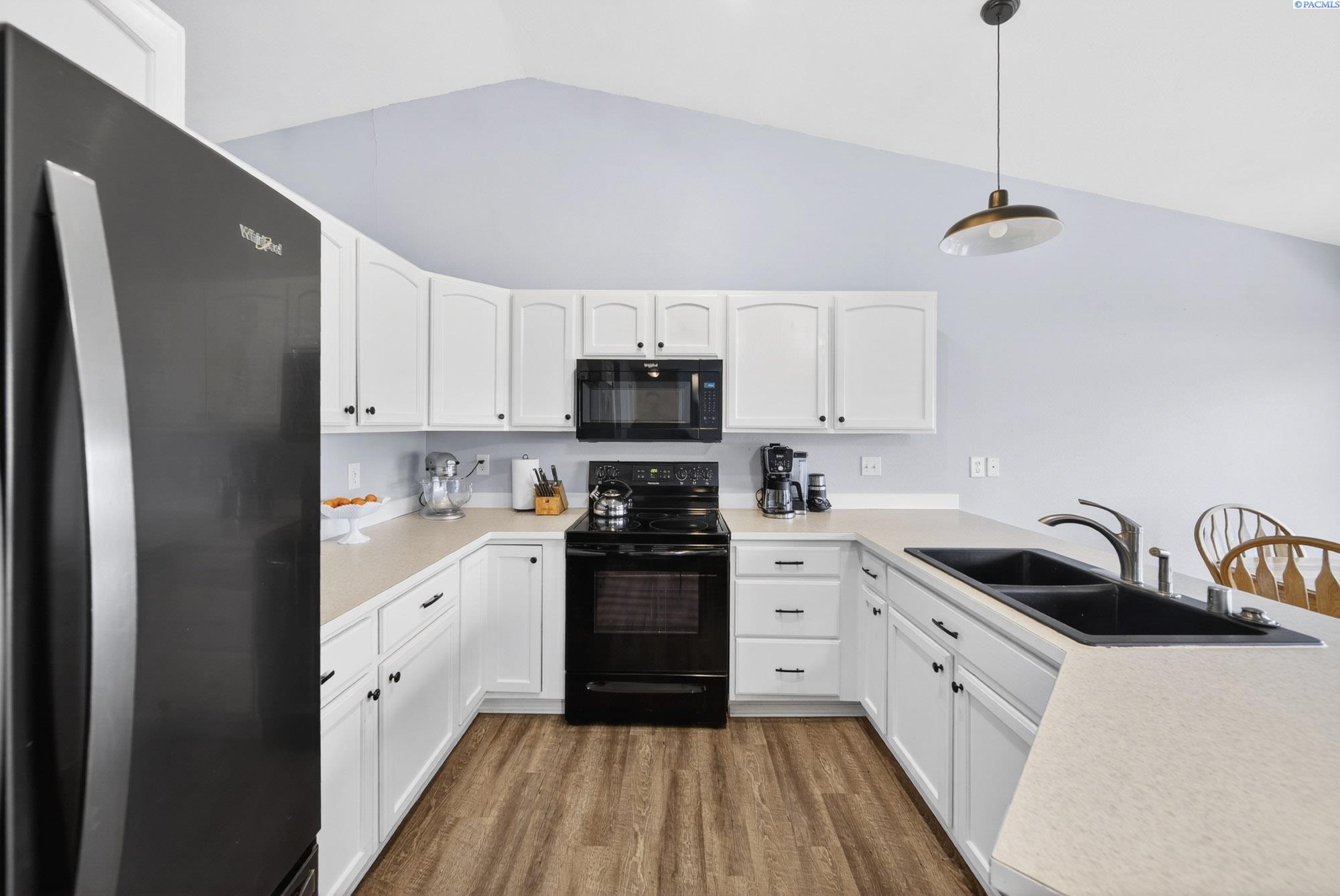 8117 Kootenay Ct