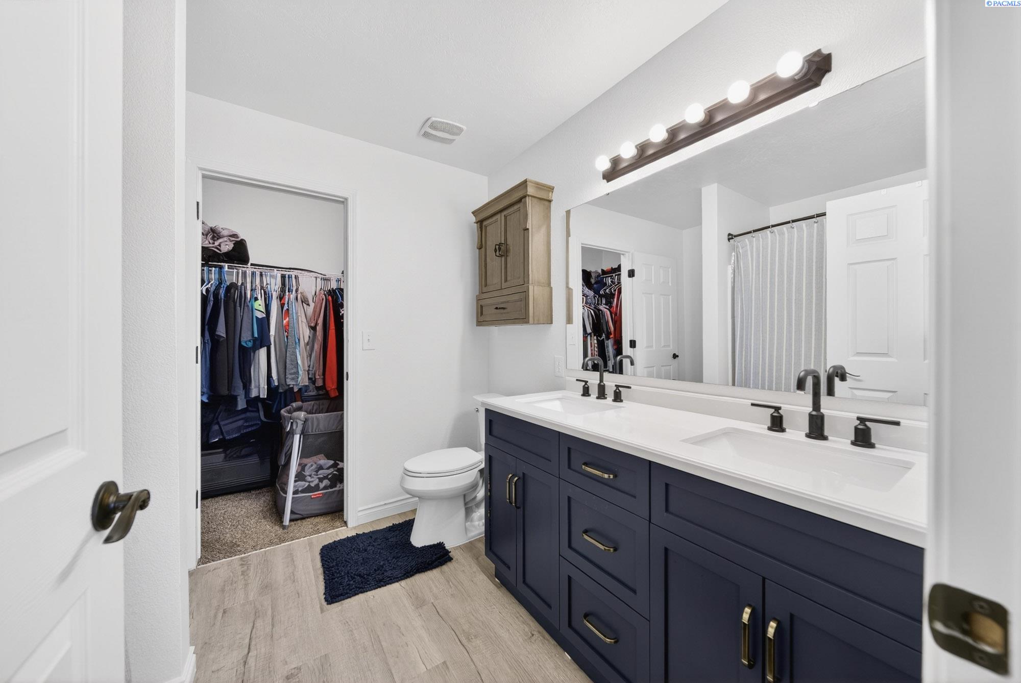 8117 Kootenay Ct