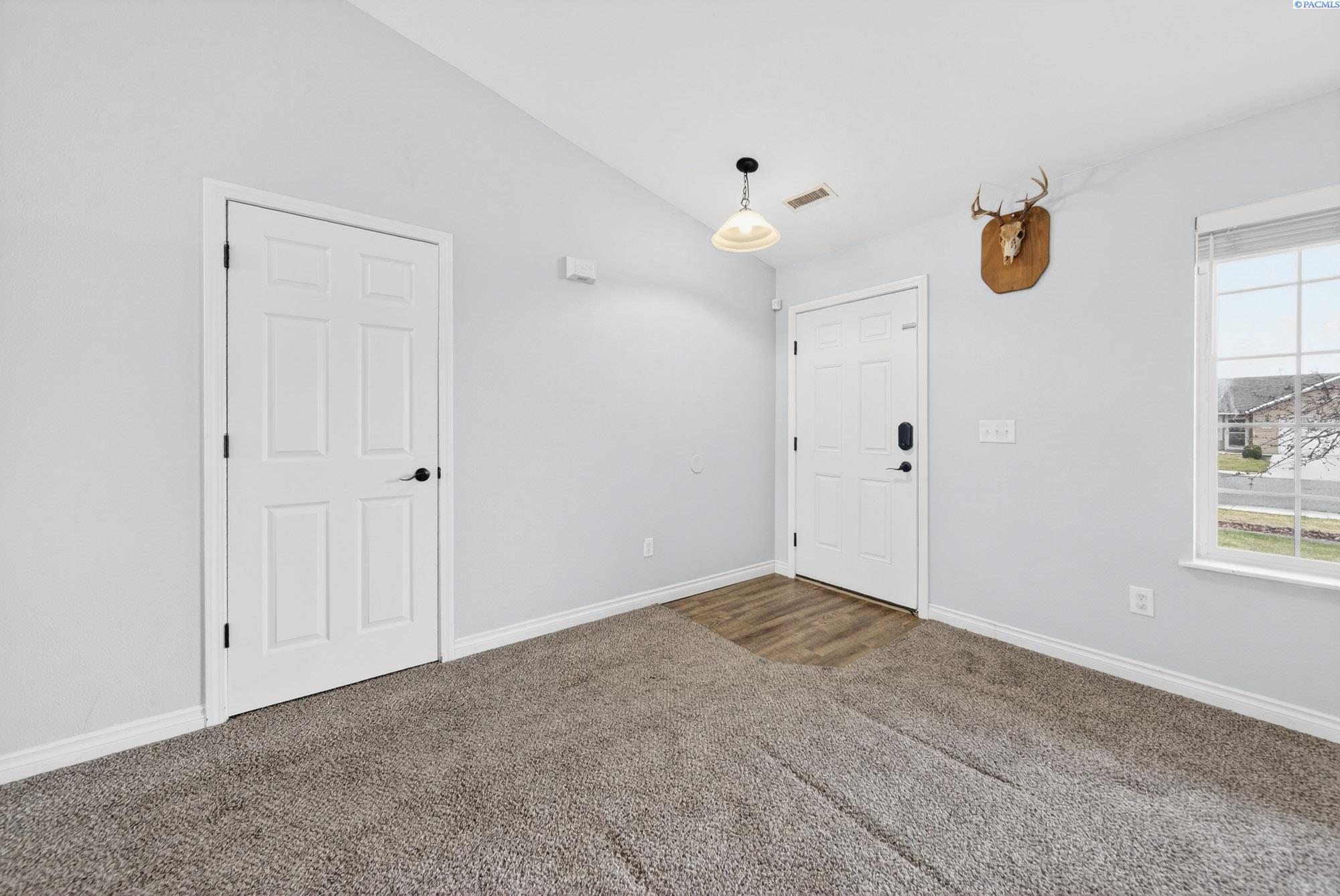 8117 Kootenay Ct