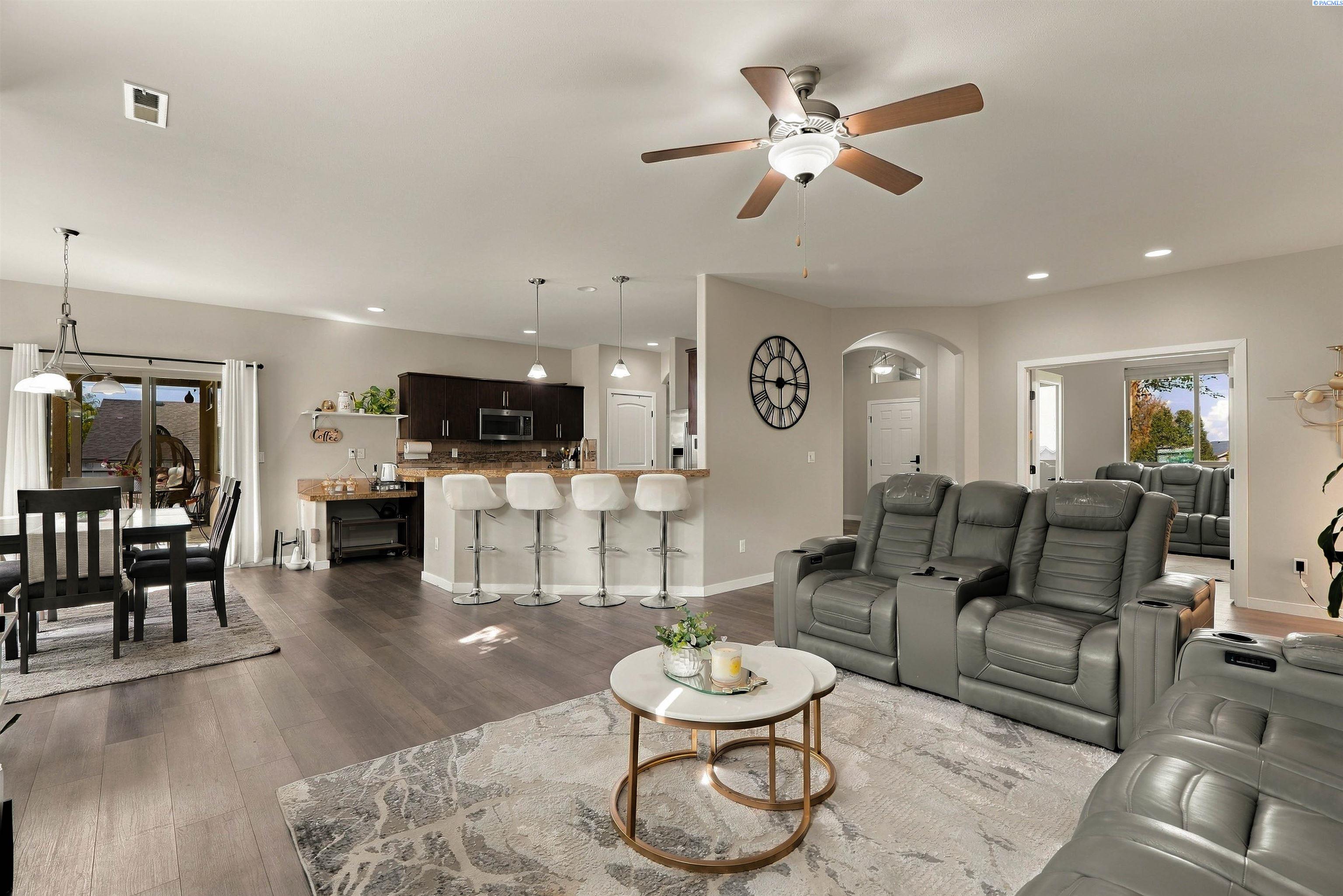 497 Charbonnueau Dr