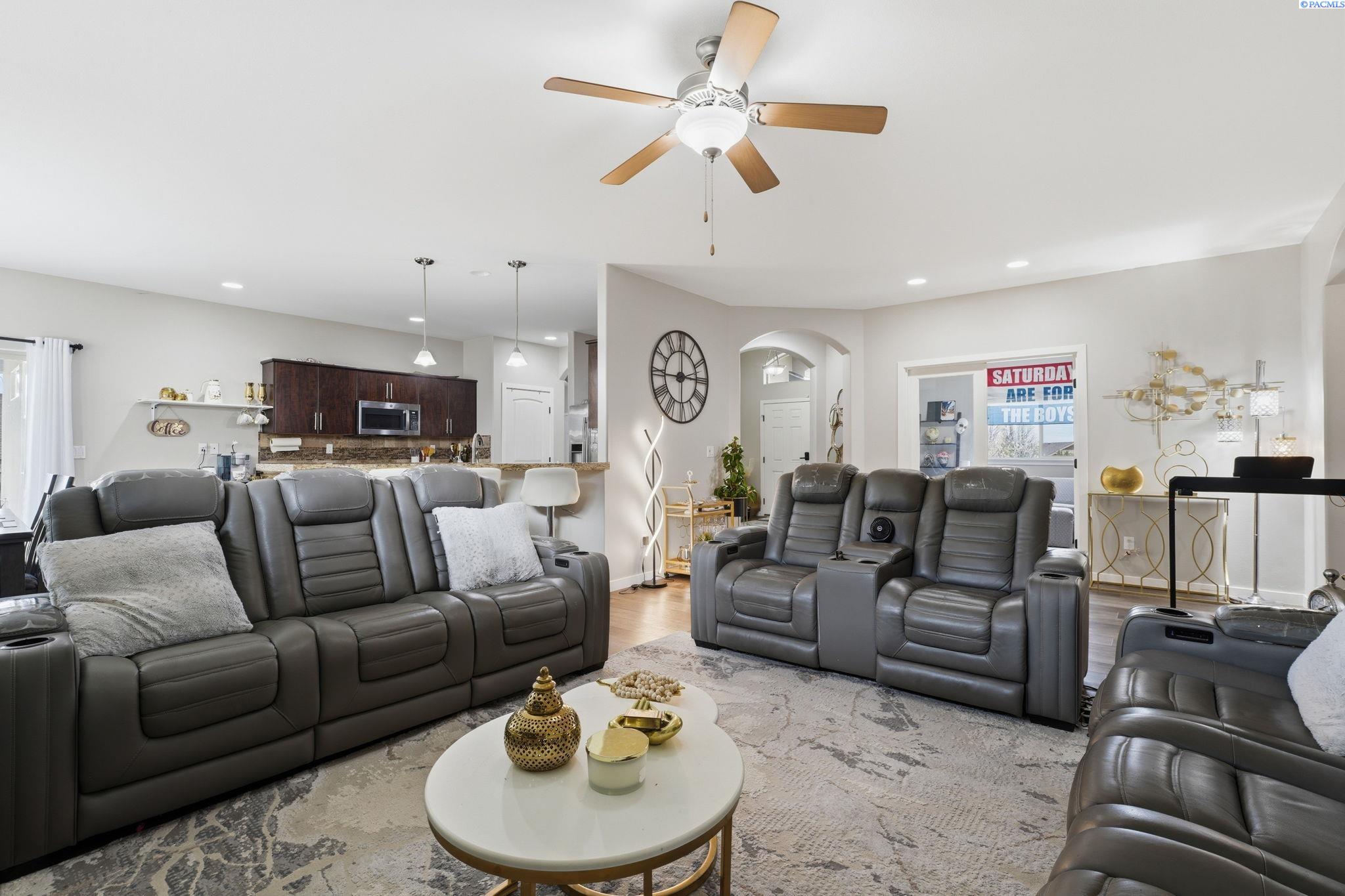 497 Charbonnueau Dr