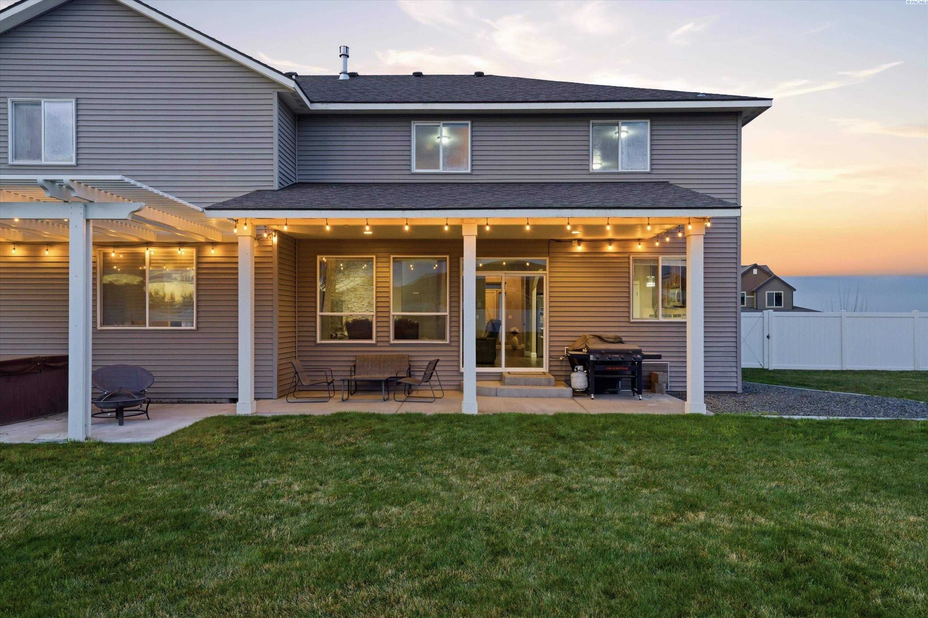 5714 Santa Fe Ln