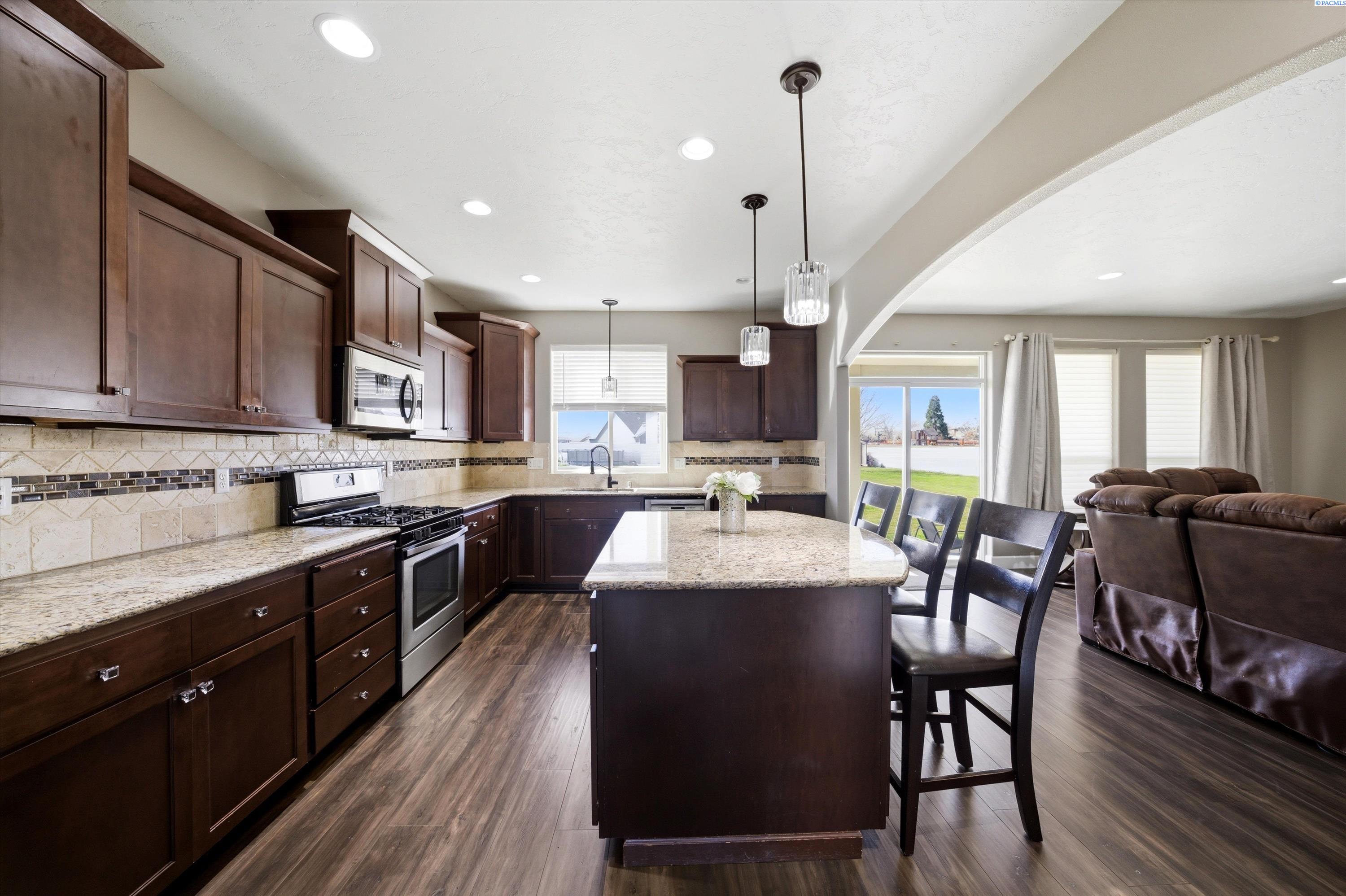5714 Santa Fe Ln