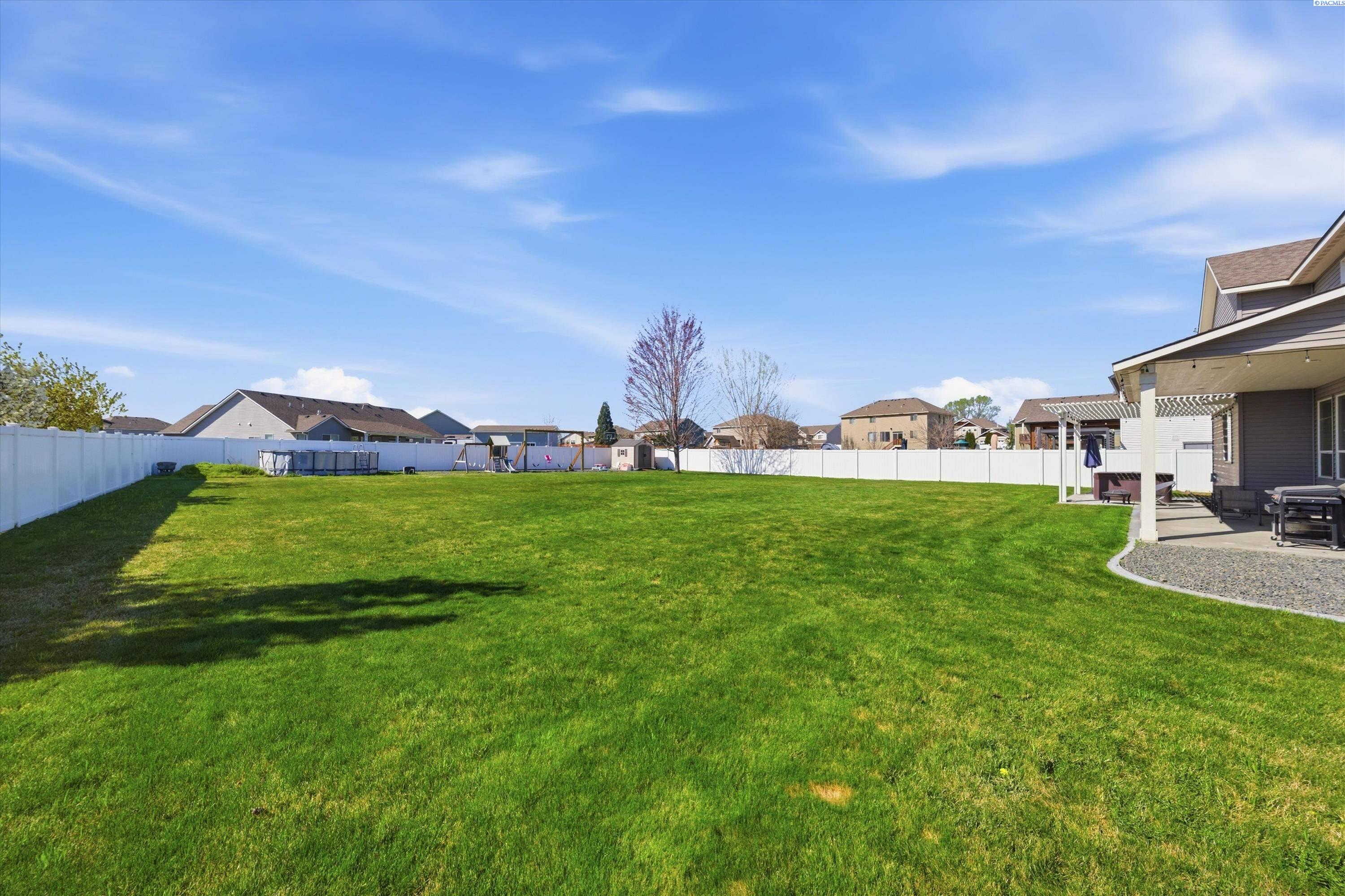 5714 Santa Fe Ln