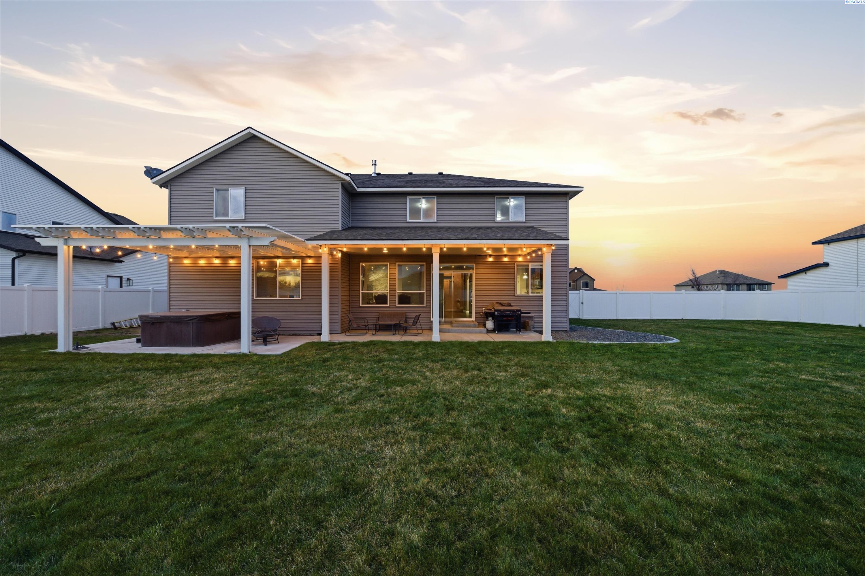 5714 Santa Fe Ln