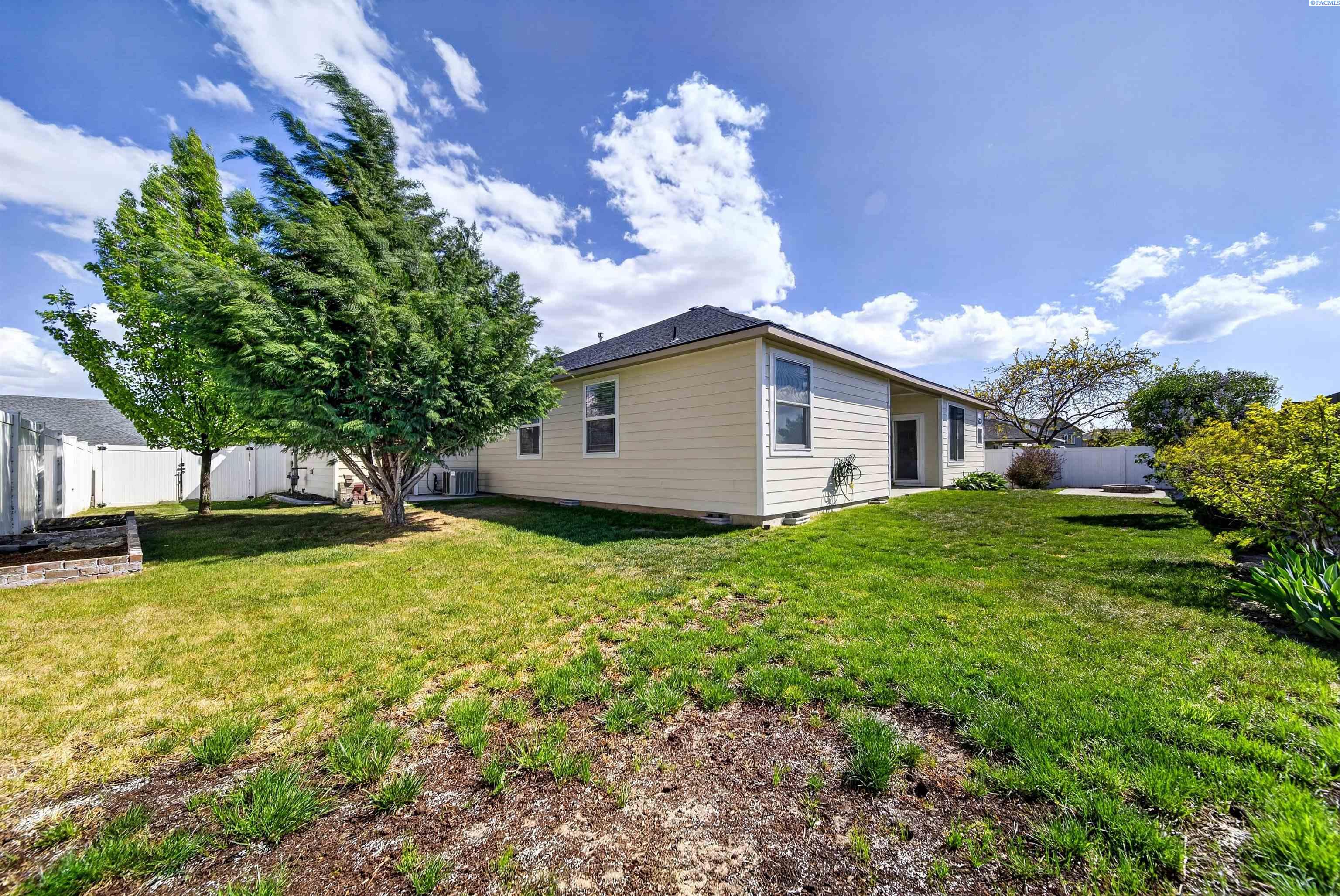 5216 Madrid Ln
