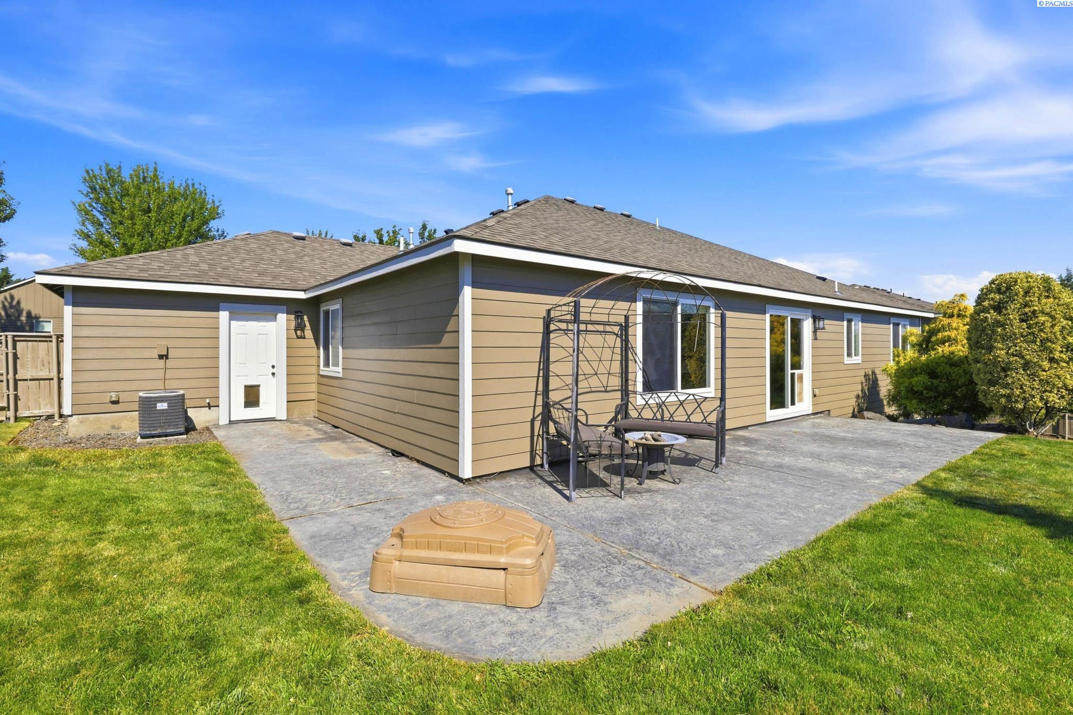 1503 S Edison St
