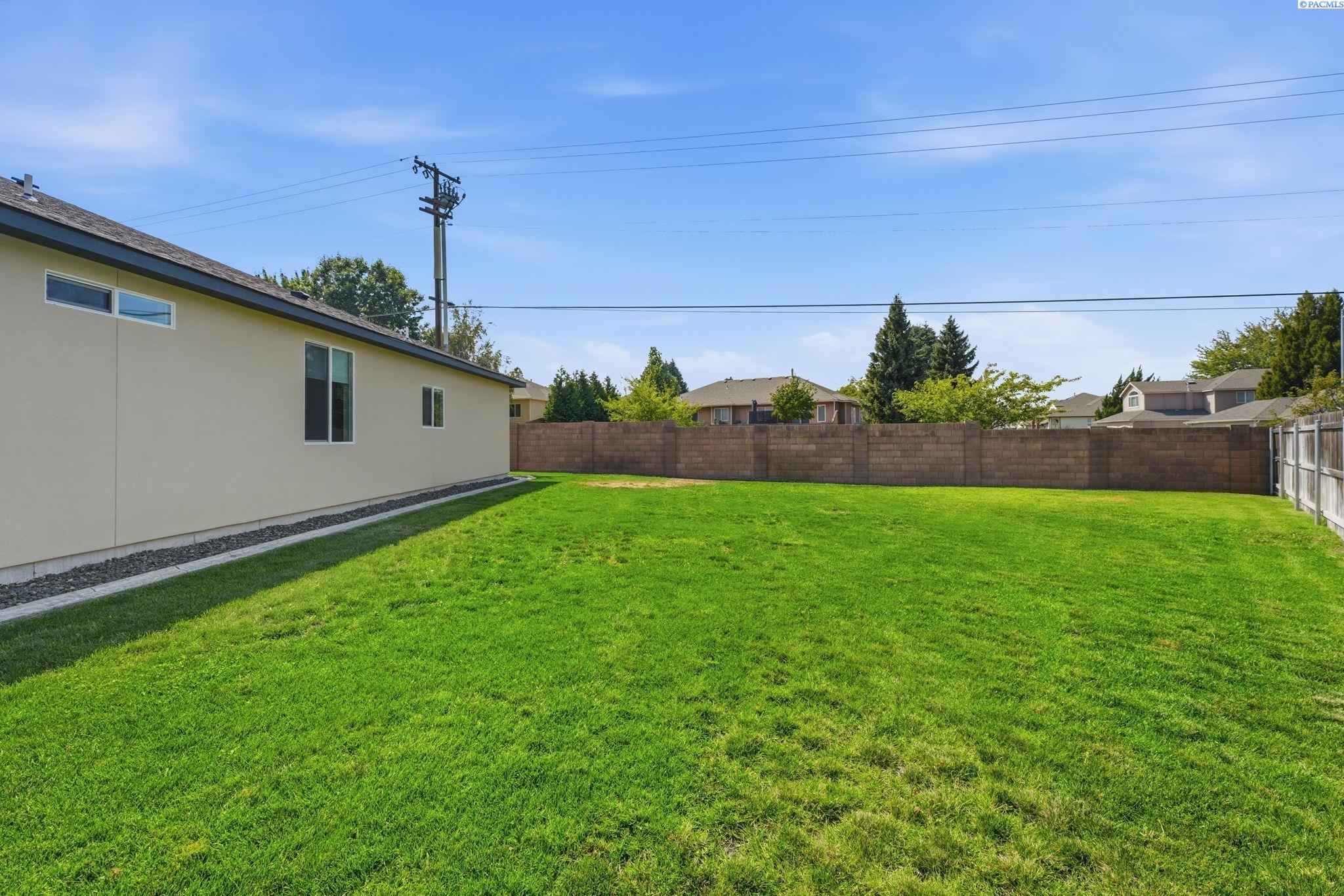 4216 S Conway Pl