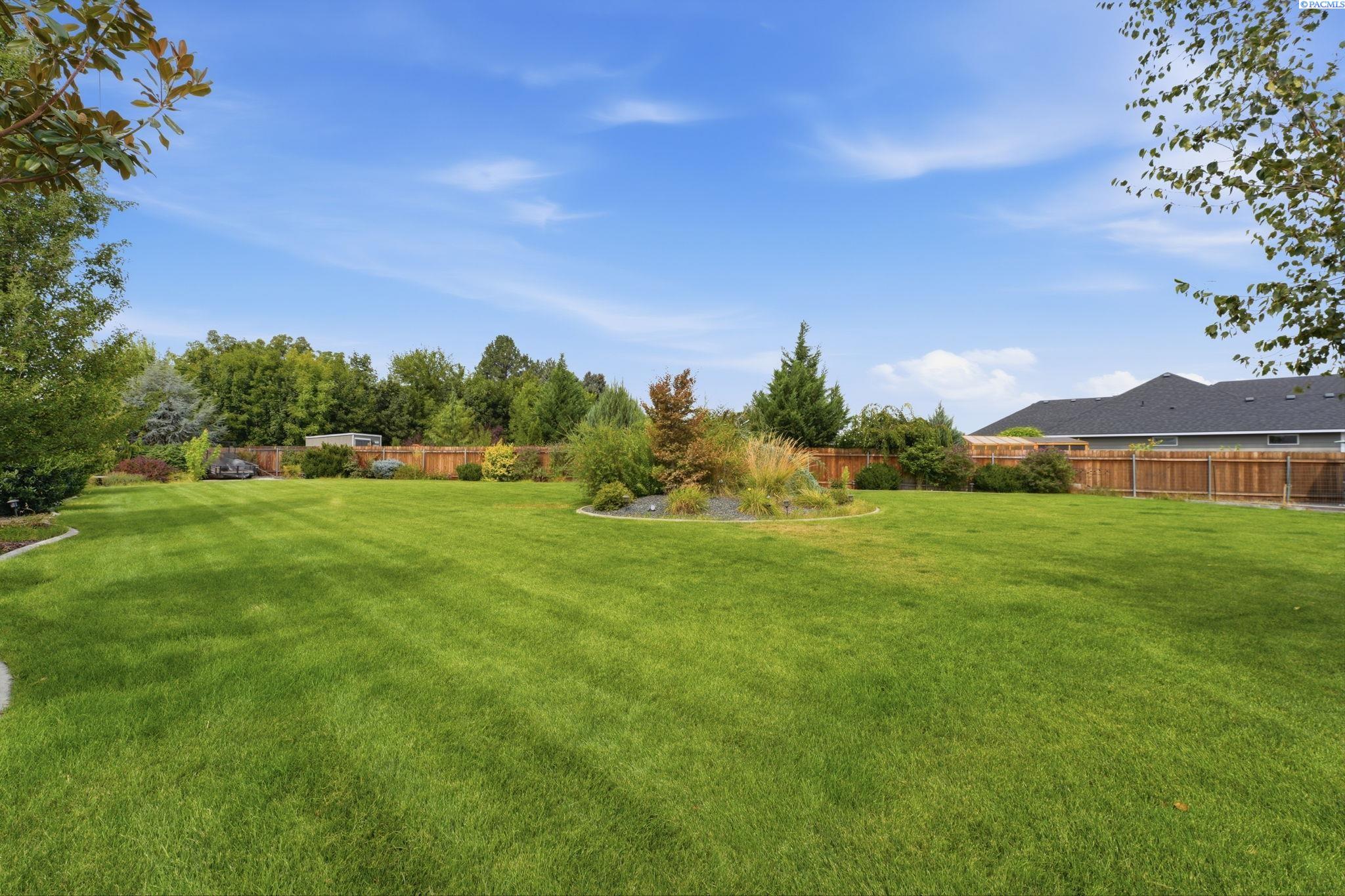 1500 Steele ct