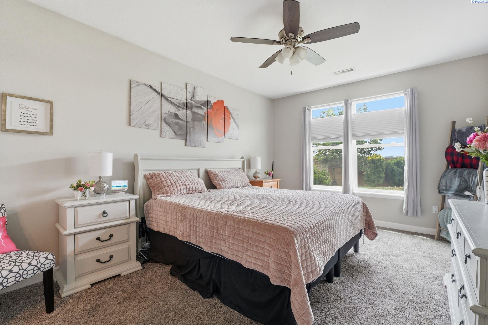 1500 Steele ct
