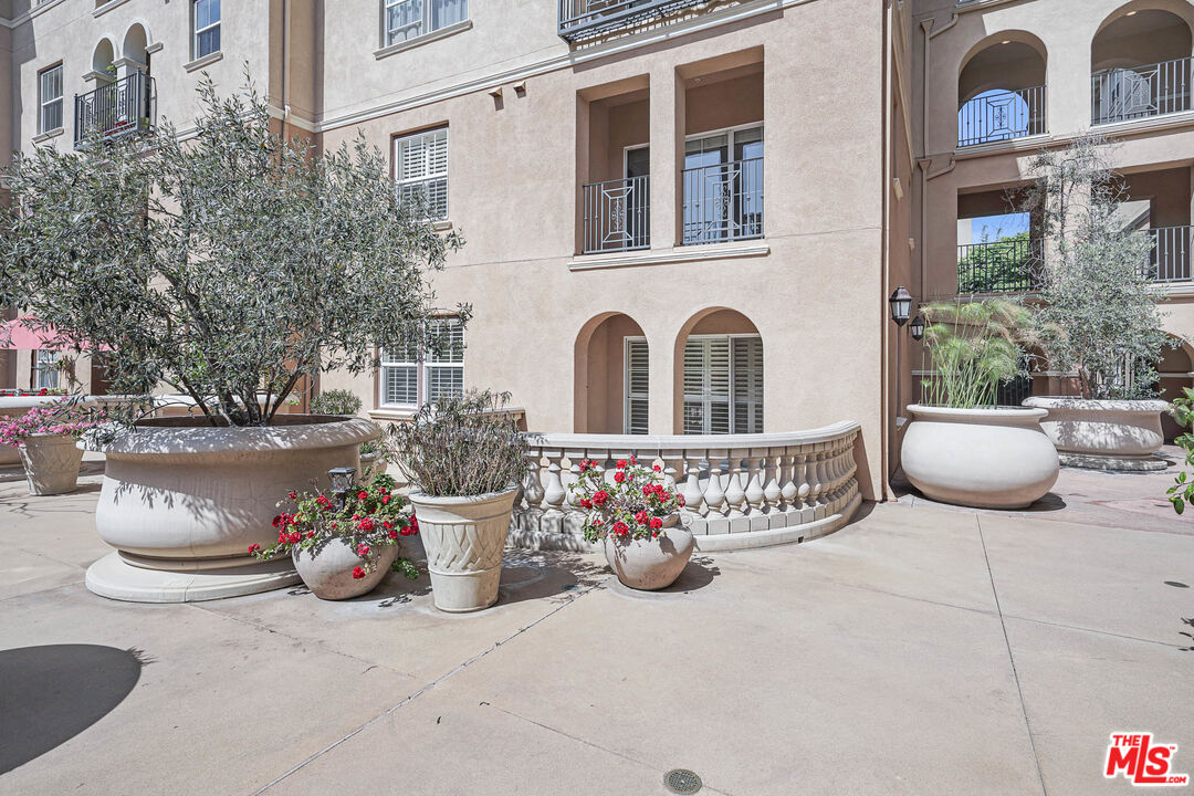 13080 Pacific Promenade Unit: 111