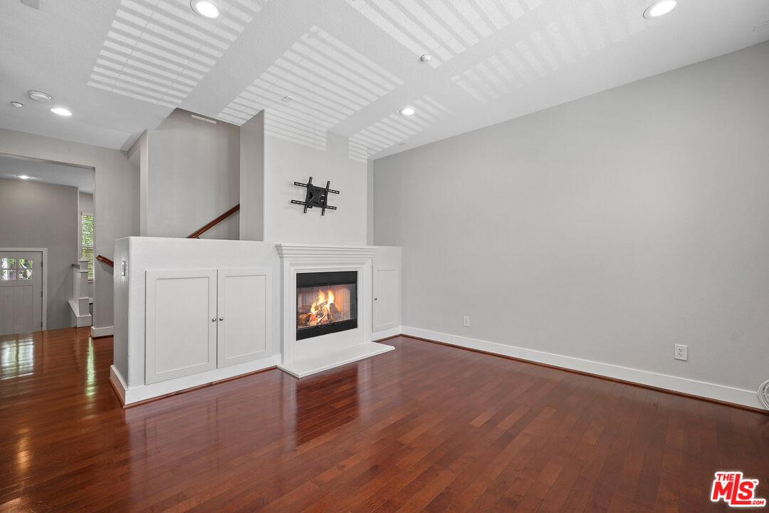 6020 CELEDON CRK Unit: 9