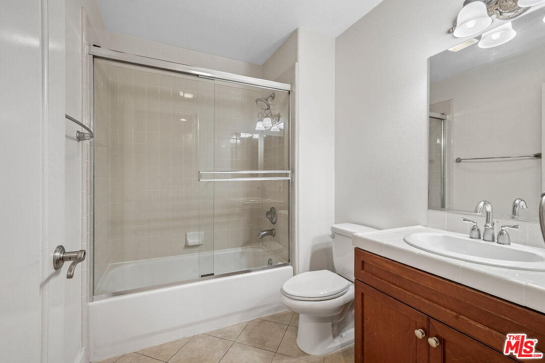 6020 CELEDON CRK Unit: 9