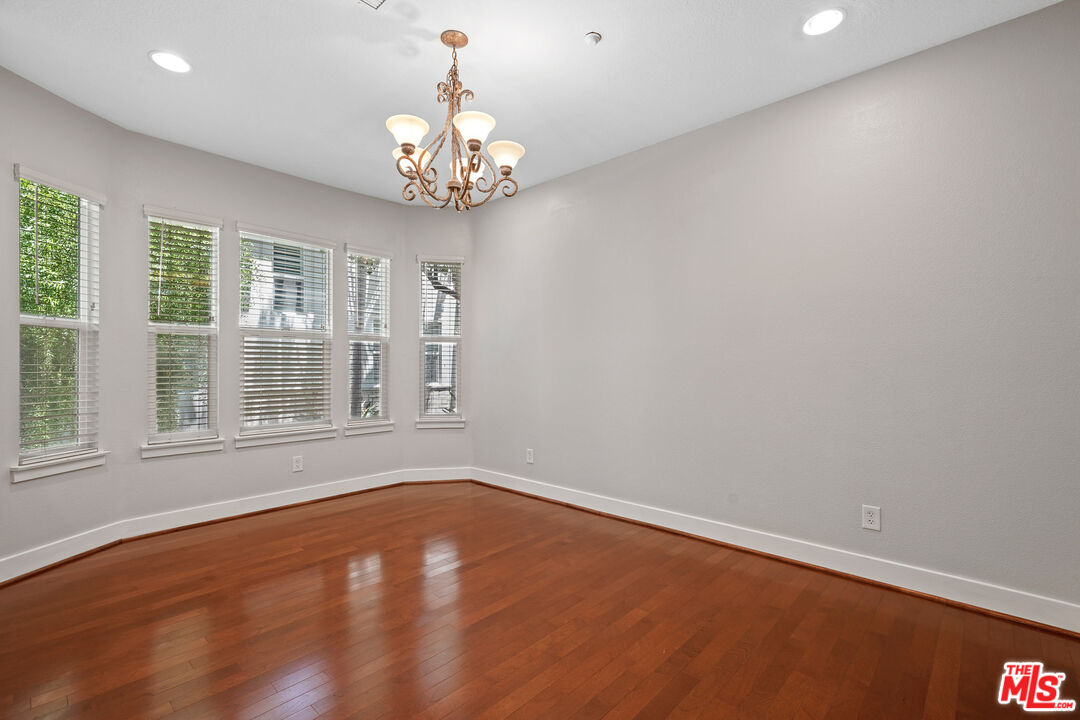 6020 CELEDON CRK Unit: 9