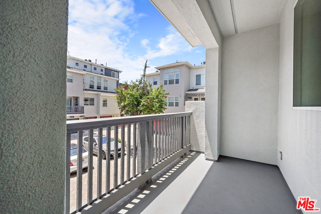 6020 CELEDON CRK Unit: 9