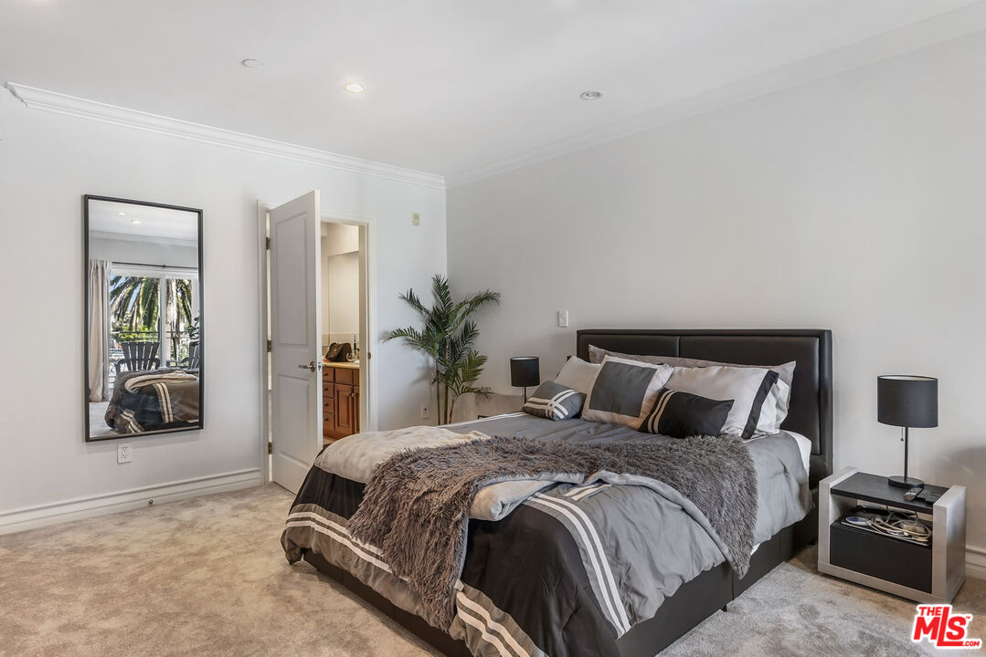 1920 Malcolm Ave Unit: 401