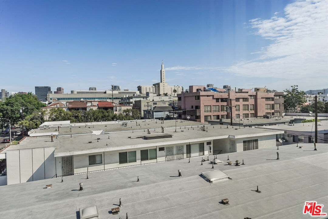 1920 Malcolm Ave Unit: 401