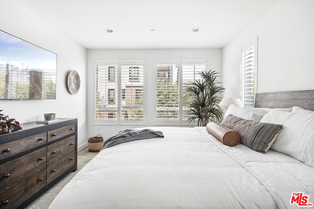 12558 W Fielding Cir Unit: 2