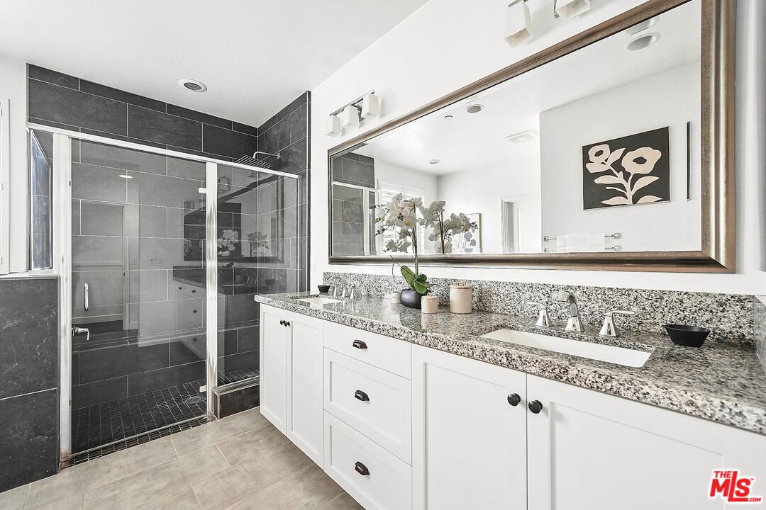 12558 W Fielding Cir Unit: 2