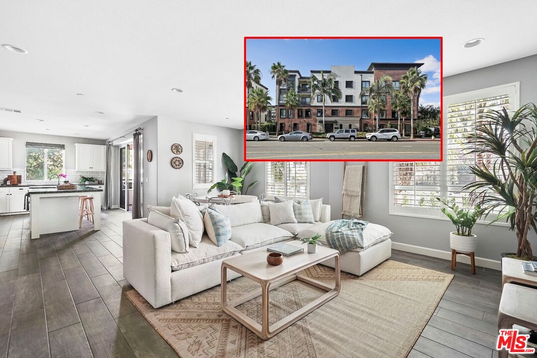 12558 W Fielding Cir Unit: 2