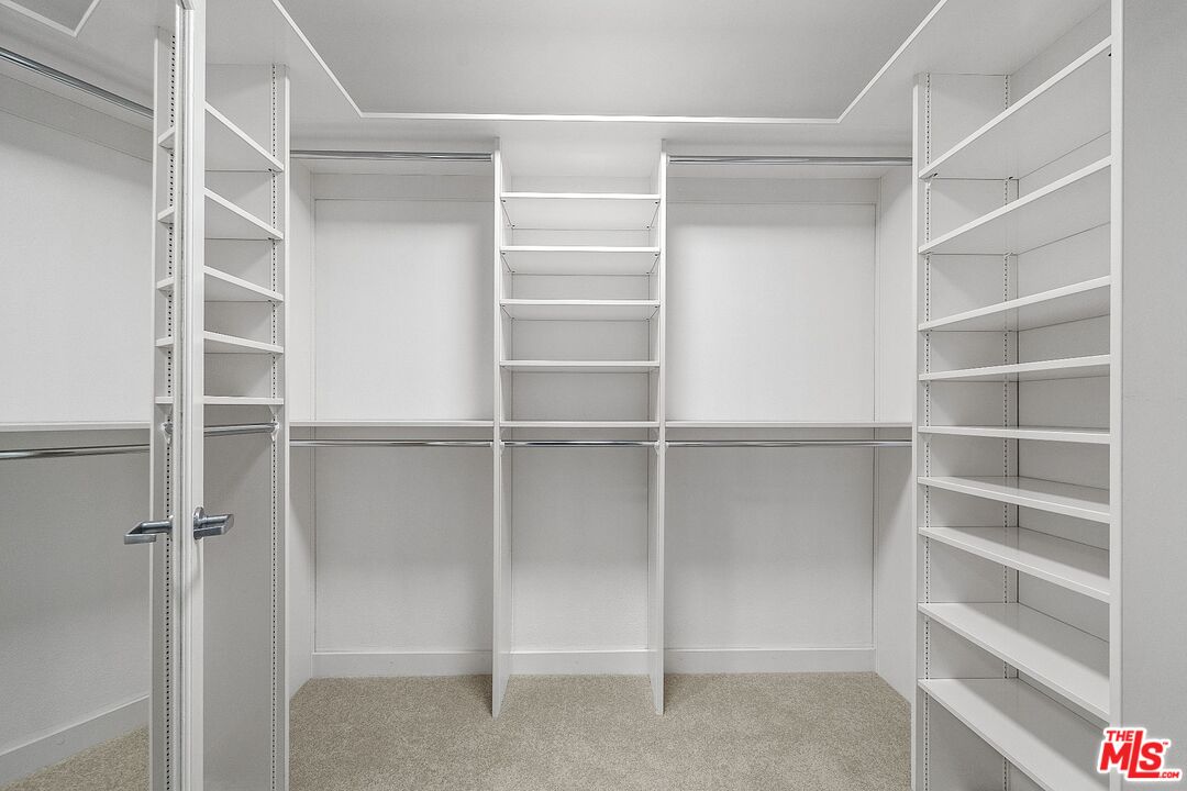 12526 W Fielding Cir Unit: 5