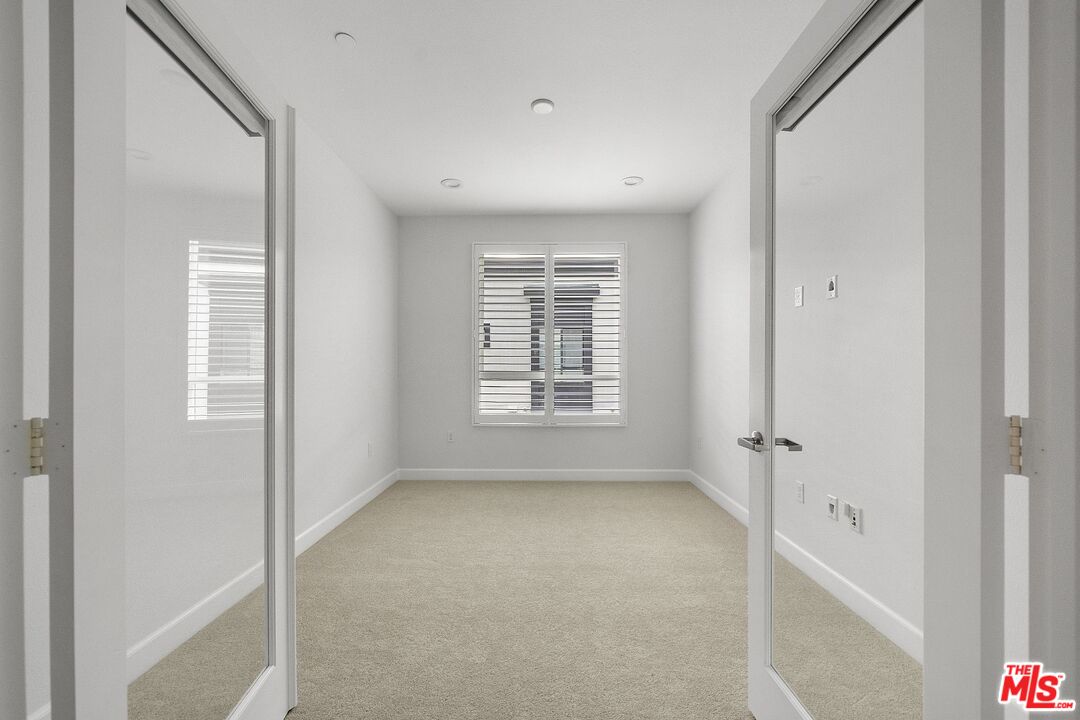 12526 W Fielding Cir Unit: 5