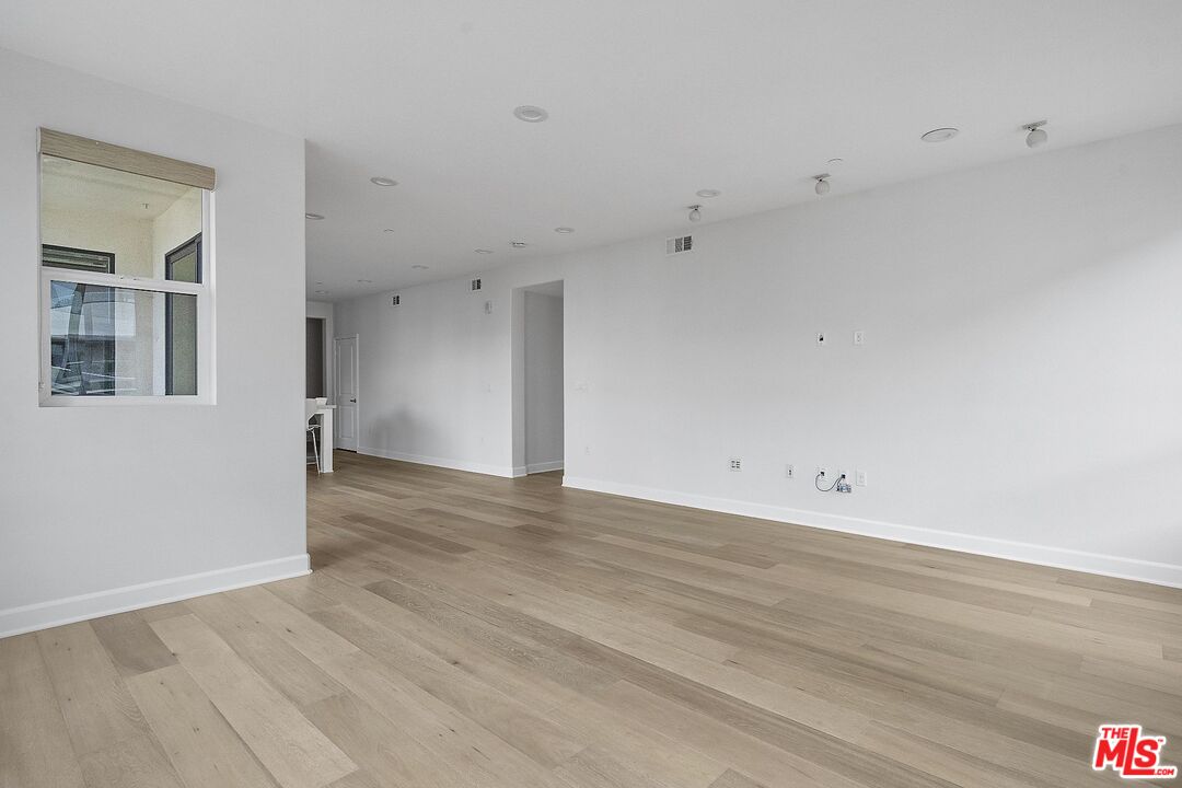 12526 W Fielding Cir Unit: 5