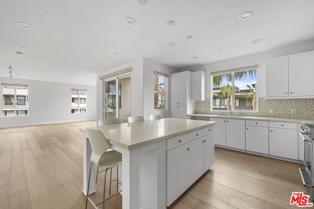 12526 W Fielding Cir Unit: 5