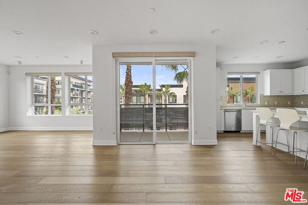 12526 W Fielding Cir Unit: 5