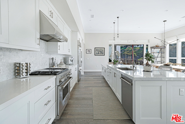 5827 Meadowlark PL Unit: 3