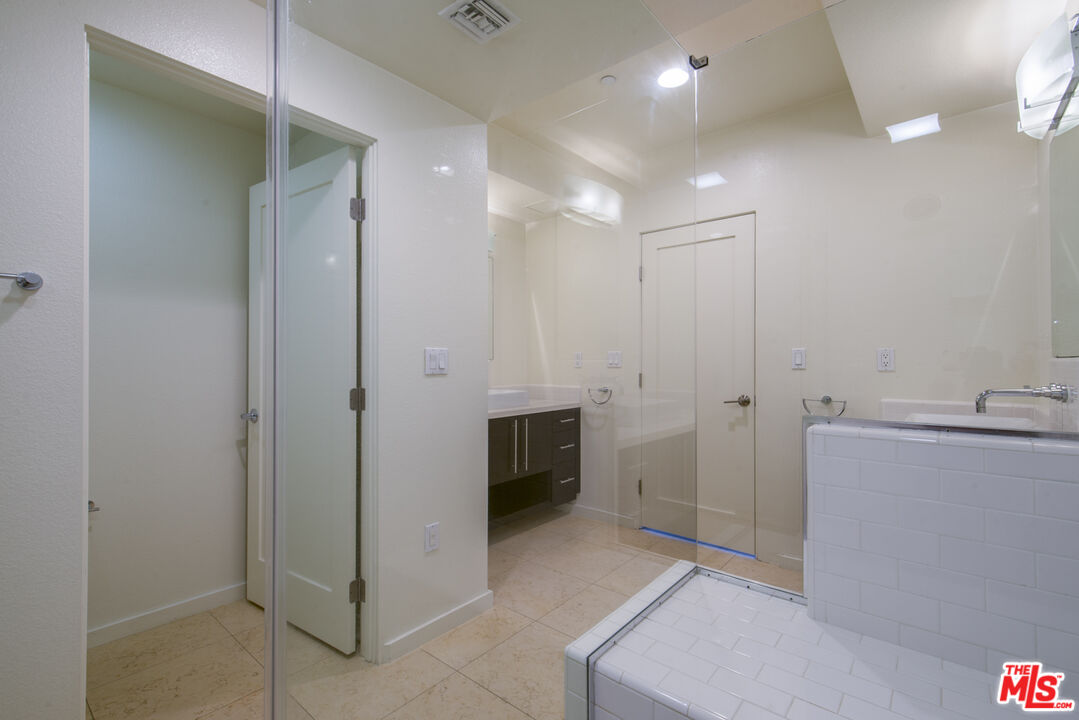 13045 Pacific Promenade Unit: 115