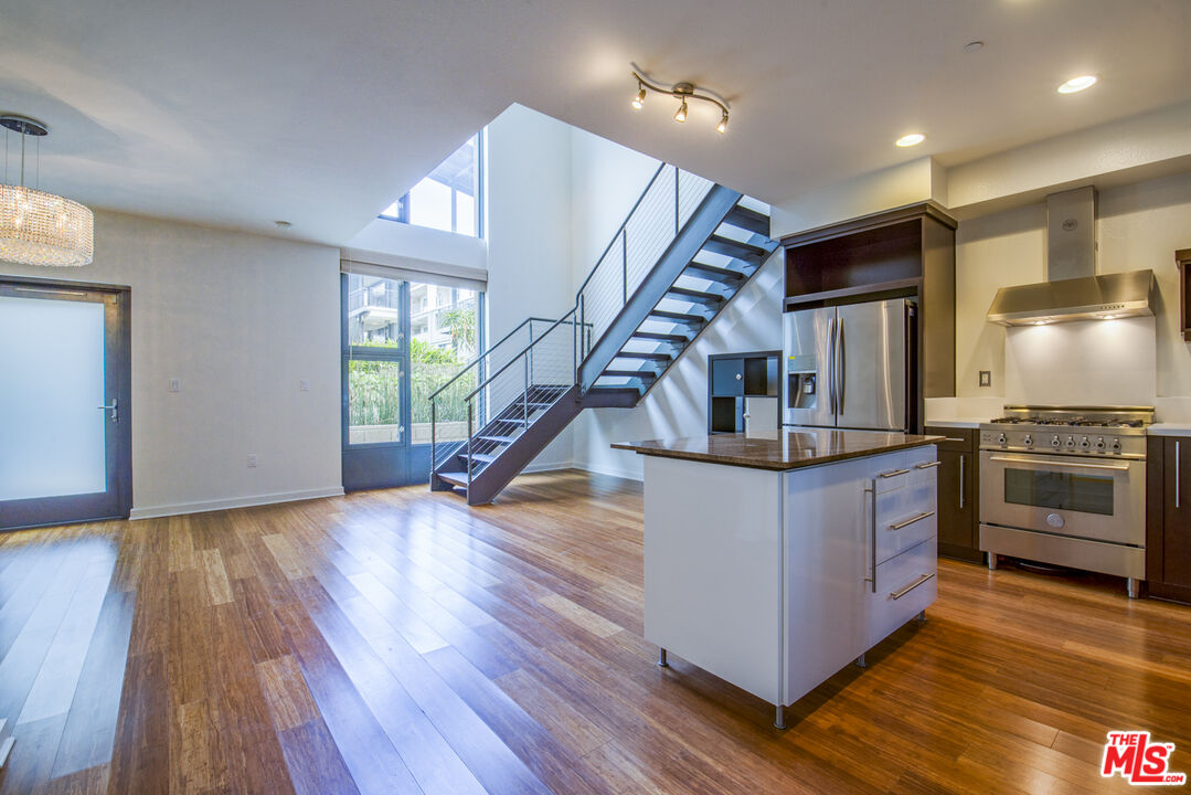 13045 Pacific Promenade Unit: 115