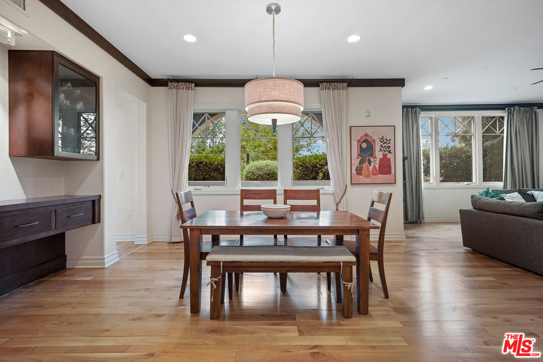 6241 W CRESCENT PARK Unit: 106