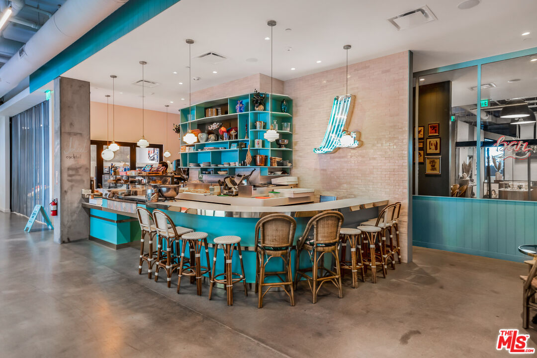 6241 W CRESCENT PARK Unit: 106