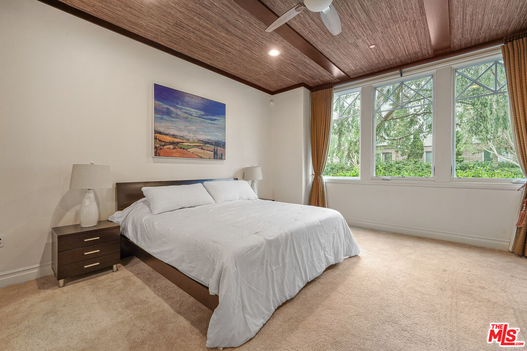 6241 W CRESCENT PARK Unit: 106