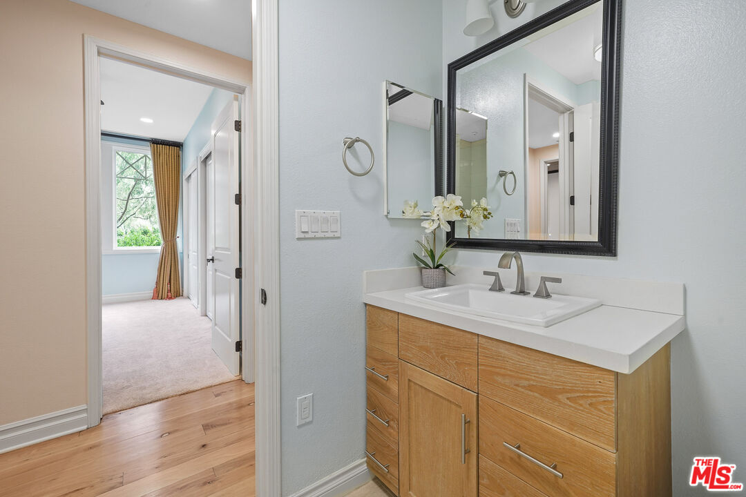 6241 W CRESCENT PARK Unit: 106