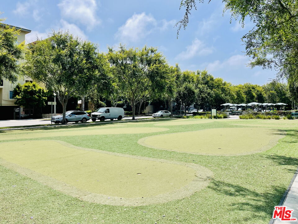 6241 W CRESCENT PARK Unit: 106