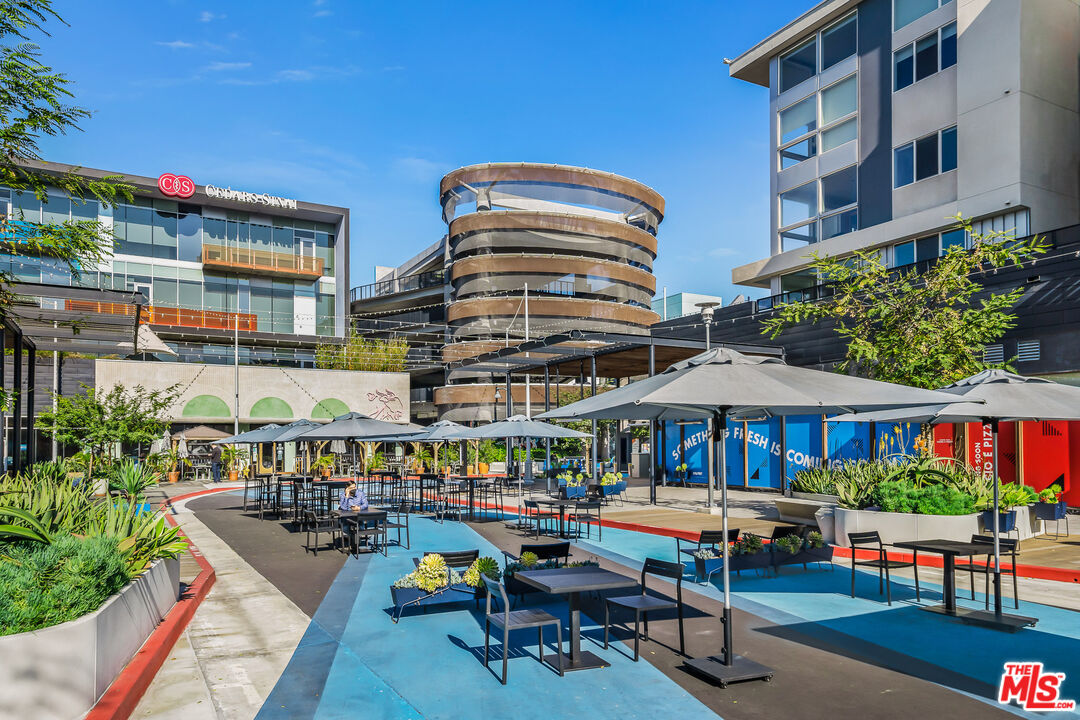 6241 W CRESCENT PARK Unit: 106