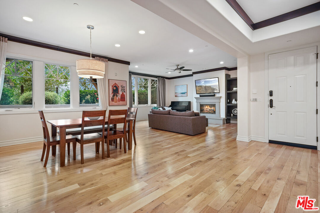 6241 W CRESCENT PARK Unit: 106