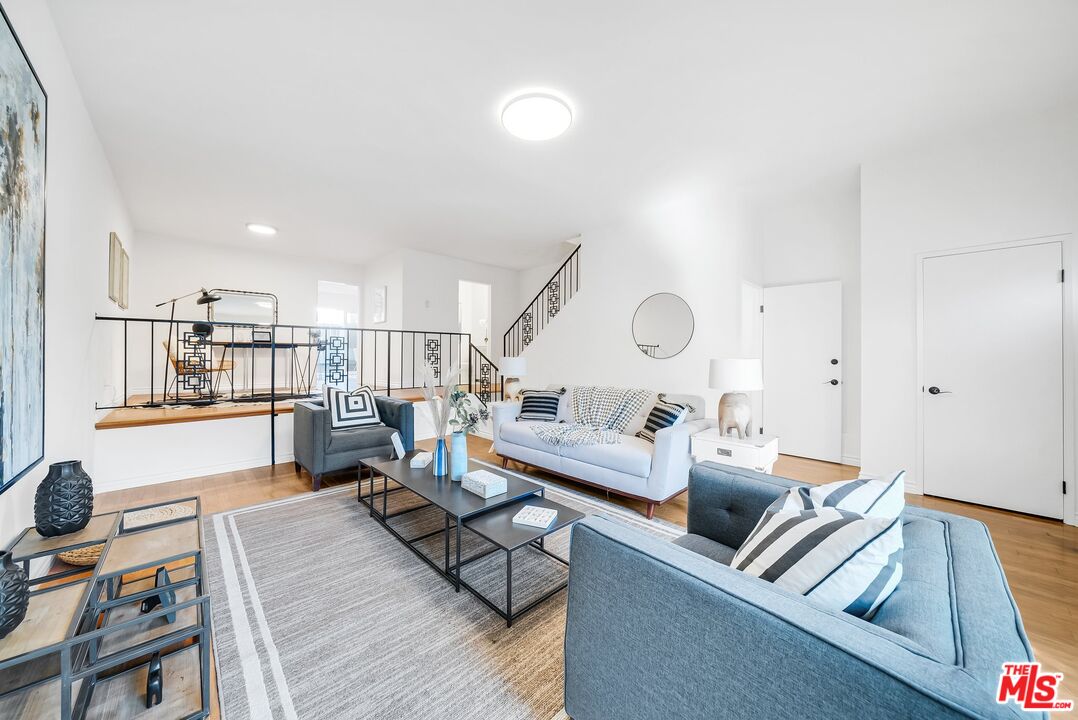 1155 11th St Unit: 6