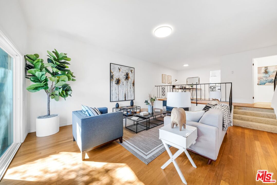 1155 11th St Unit: 6