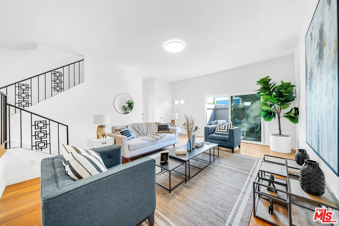 1155 11th St Unit: 6