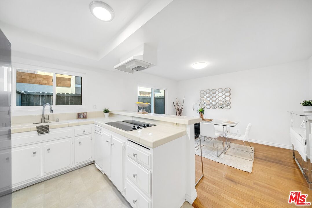 1155 11th St Unit: 6