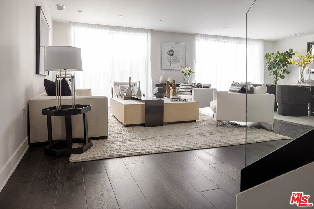 411 S Hamel RD Unit: 101