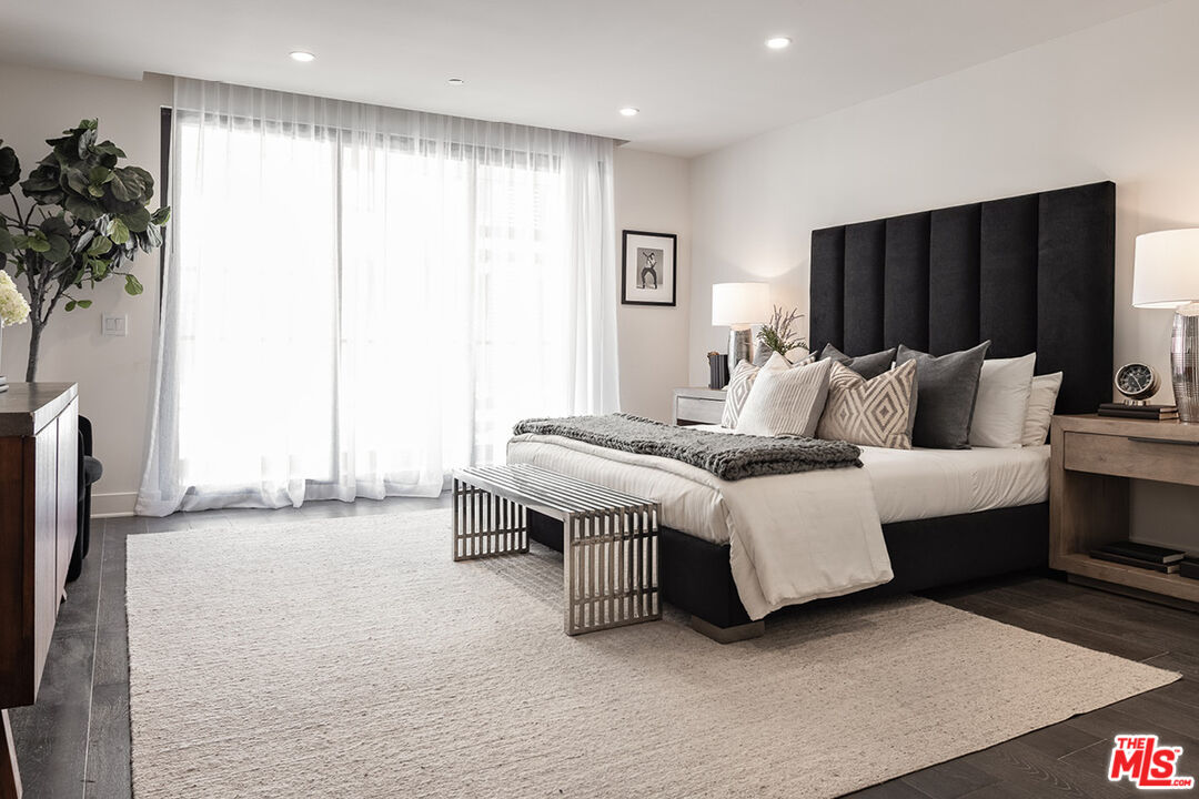 411 S Hamel RD Unit: 101