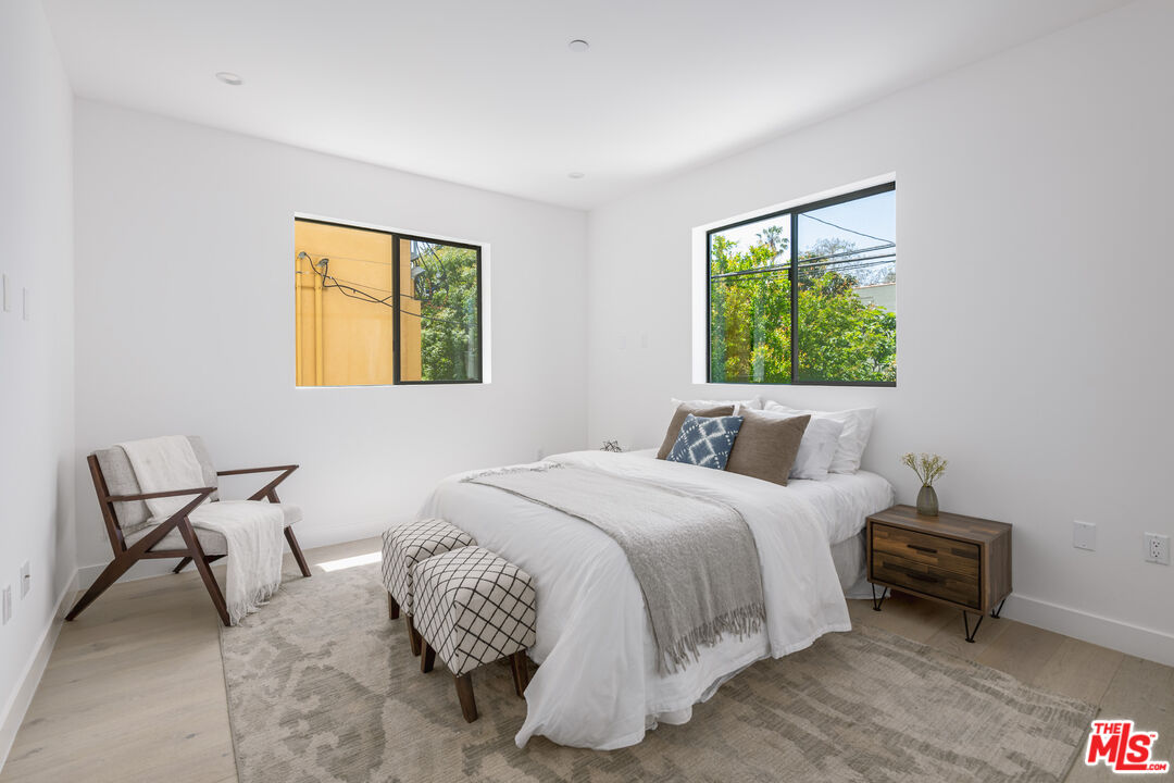 1123 S Shenandoah St Unit: 402