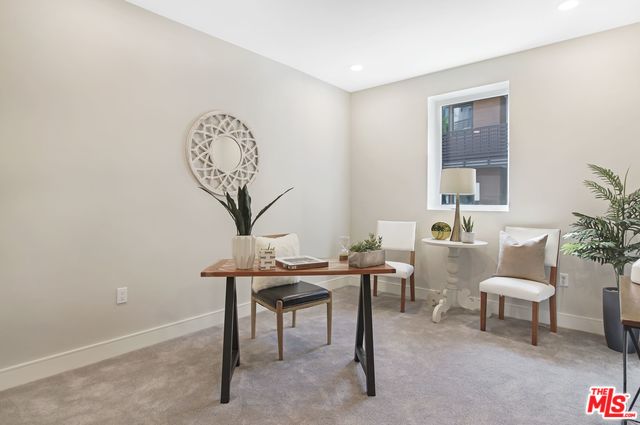 6030 Seabluff DR Unit: 319