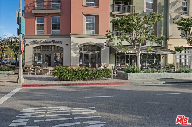 6030 Seabluff DR Unit: 319