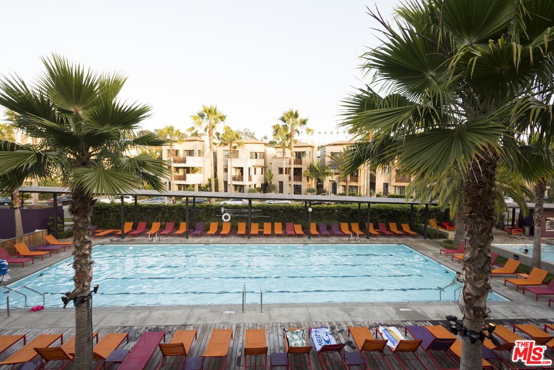 13044 Pacific Promenade Unit: 424